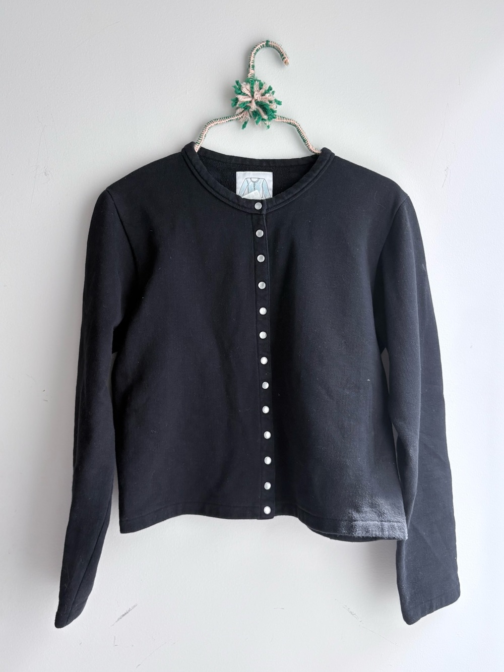 Agnes B black pearl snap cardigan - size 1